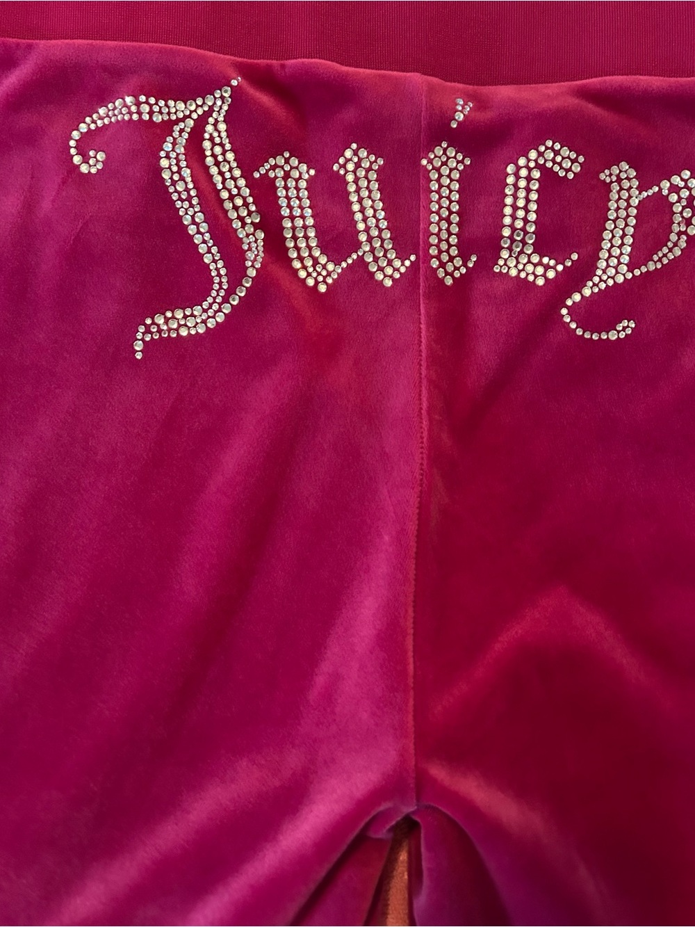 Juicy Couture Magenta Velour Track Pants & Hoodie Set - Picture 3 of 12